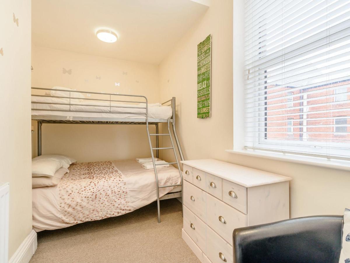 Apartamento Cairns Vista Whitby Exterior foto